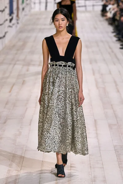 Look 51